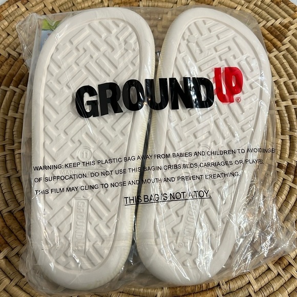 Bluey Ground Up Chili Comfort Slide Sandals - Picture 3 of 3